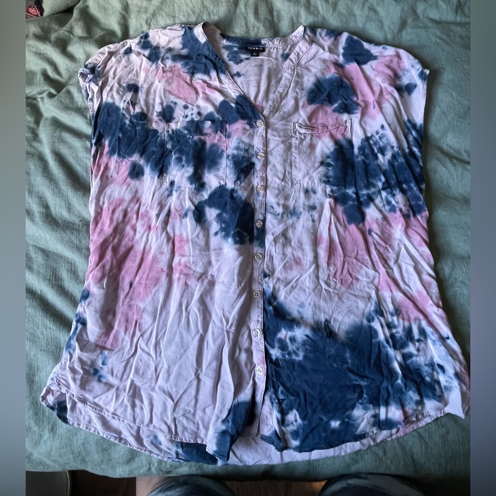Women’s plus size tunic